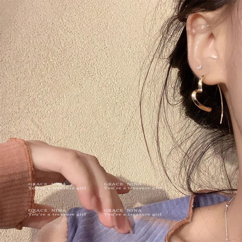 Premium 925 Silver Pearl Earrings For Women Luxury Elegant Studs Unique Design Jewelry Gift