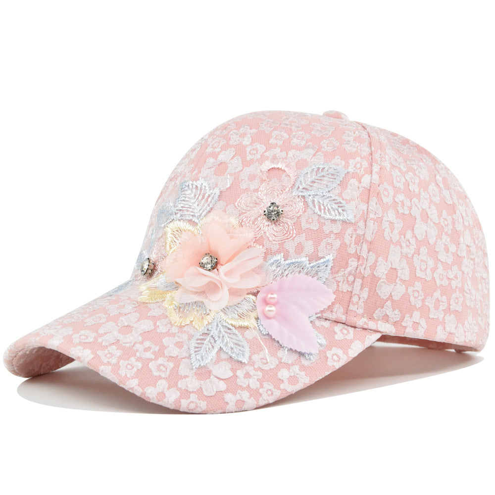 The Lady's Lace Three-dimensional Flower And Pearl Design Fashion Baseball Cap Is Suitable For Daily Dates And Can Be Easily Paired With Various Outfits.