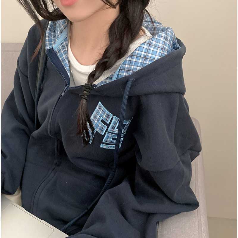 Korean Style Autumn New Machine Embroidery Letters Retro Plaid Zipper Sweater