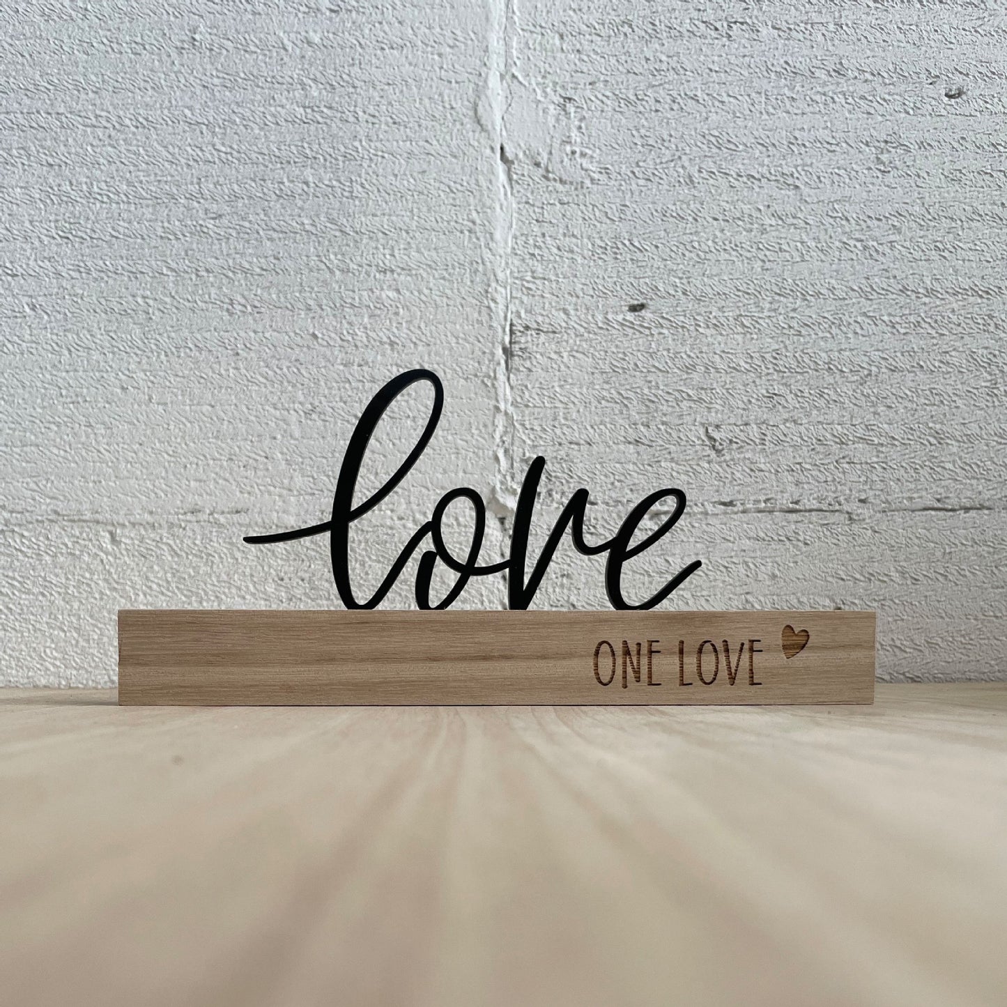 Wooden Base Metal DAD Sign With Mustache Engraved The Light Of My Life Father's Day Tabletop Decor Gift For Dad