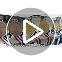 MIUPOO Wooden Display Stand,Black Wooden Photo Holder Stand, Displays Picture Frames, Decorative Plates,Desktop ornaments ...