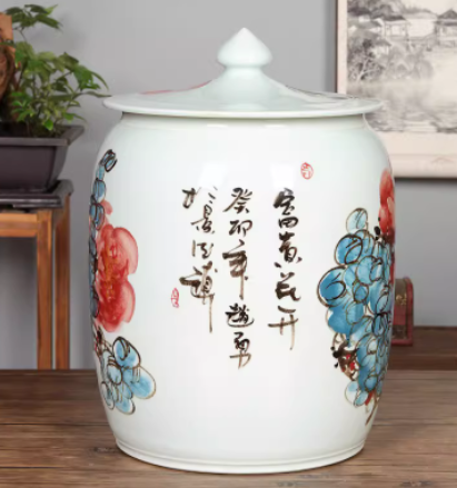 Hand-painted Ceramic Chinese-style Teapot For Puer Tea And White Tea Cakes