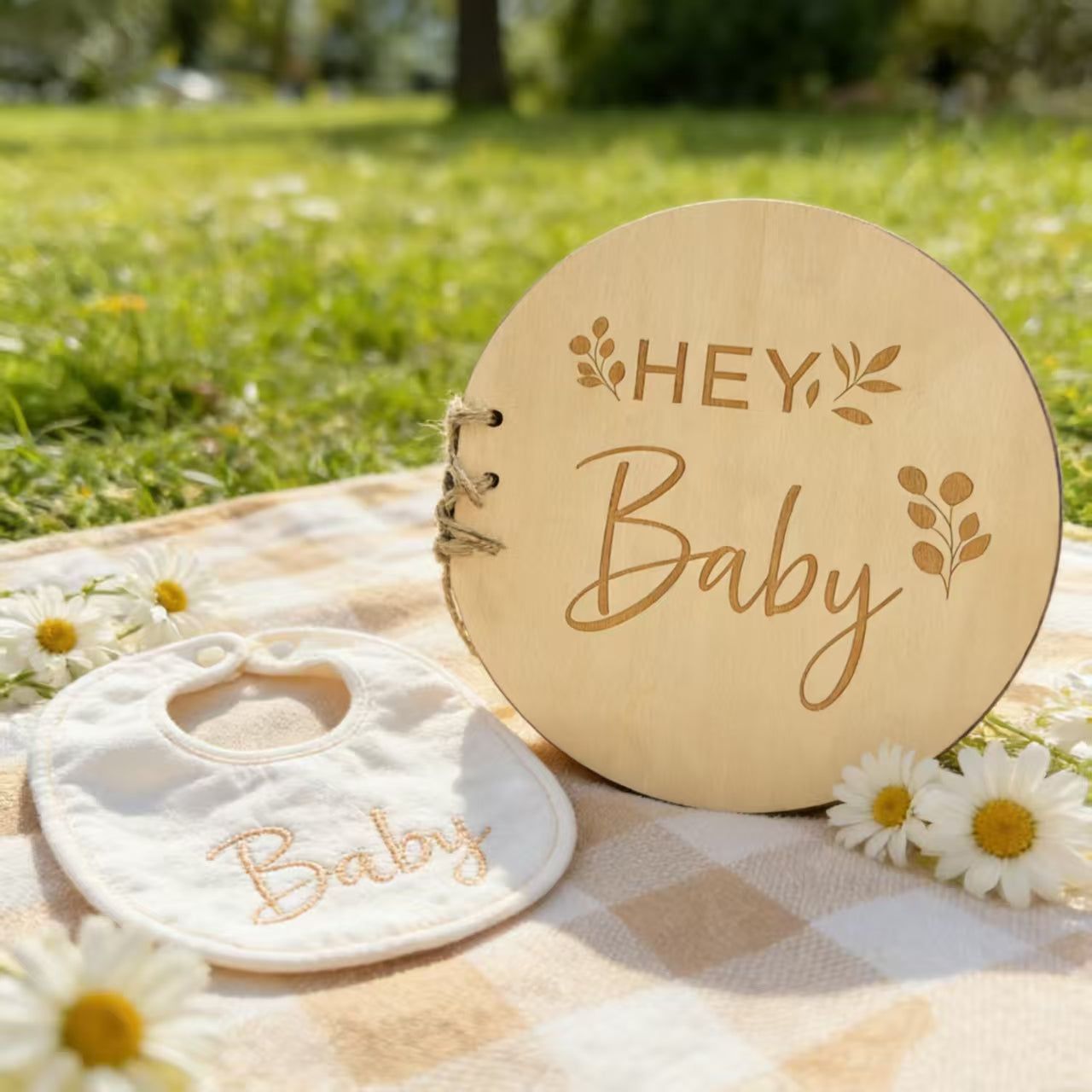 Round Wooden Hey Baby Guest Book, Laser Engraved Floral Baby Shower Signature Book, Natural Wood Baby Baptism Sign-in Book For Gender Reveal Party Decor
