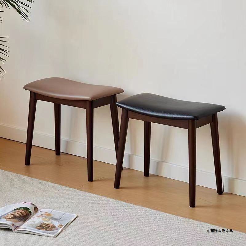 Modern Minimalist Upholstered Makeup Stool With A Solid-wood Curved Design