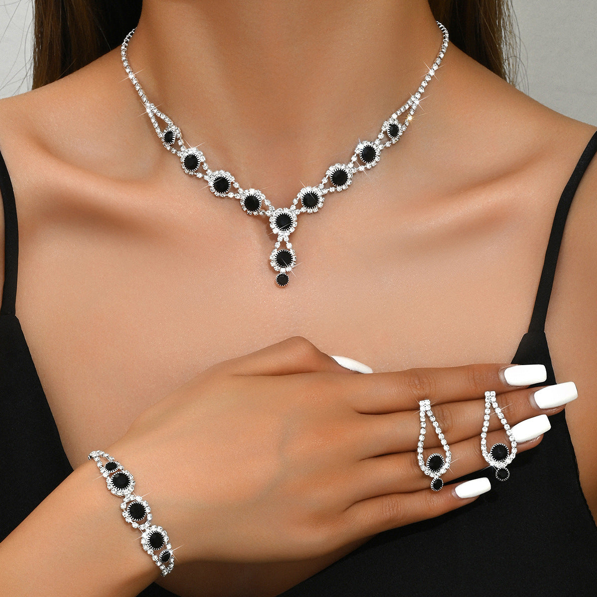 European And American Fashion Pink, Blue, And Red Rhinestone Geometric Necklace, Earrings, And Bracelet Set, Amazon's Best-Selling Full Diamond Three-Piece Set