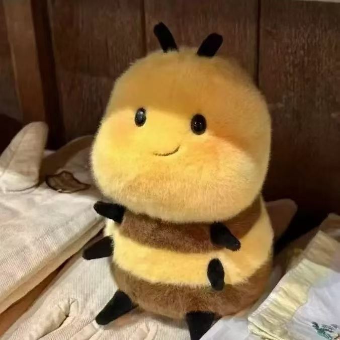 Cute Event Prize-grabbing Claw Machine Toys