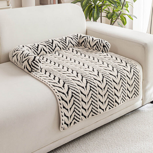 New Plush Thickened Non-Slip Sofa Pet Mat Dog Bed