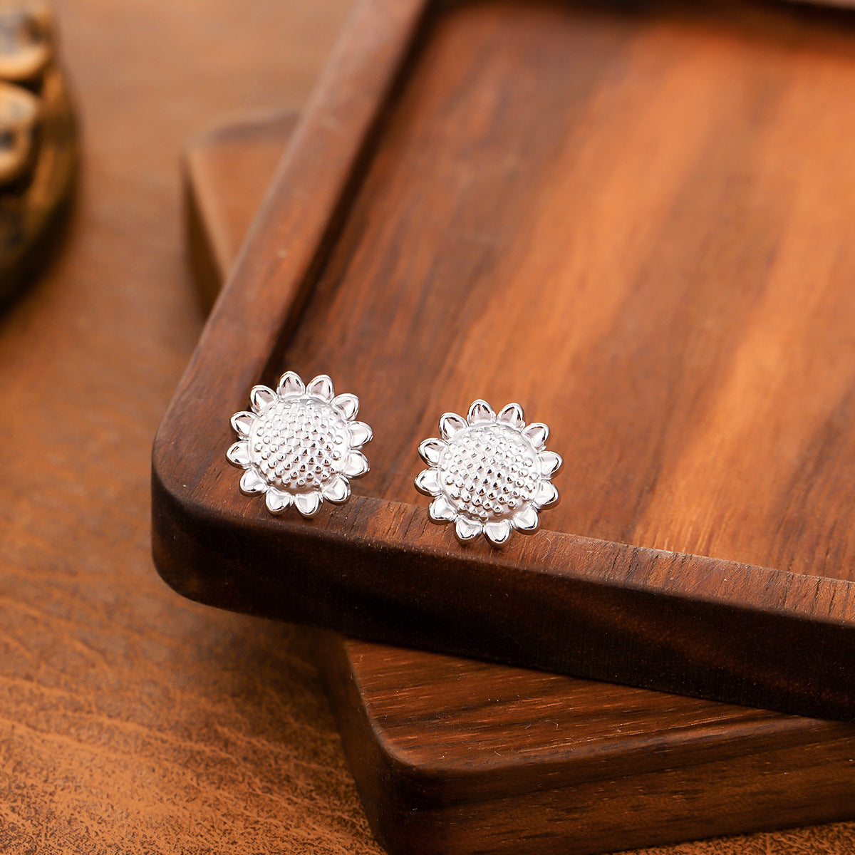 New Half Sunflower Stud Earrings, Minimal French Vintage High-End Designer Elegant Stainless Steel Ear Jewelry For Women