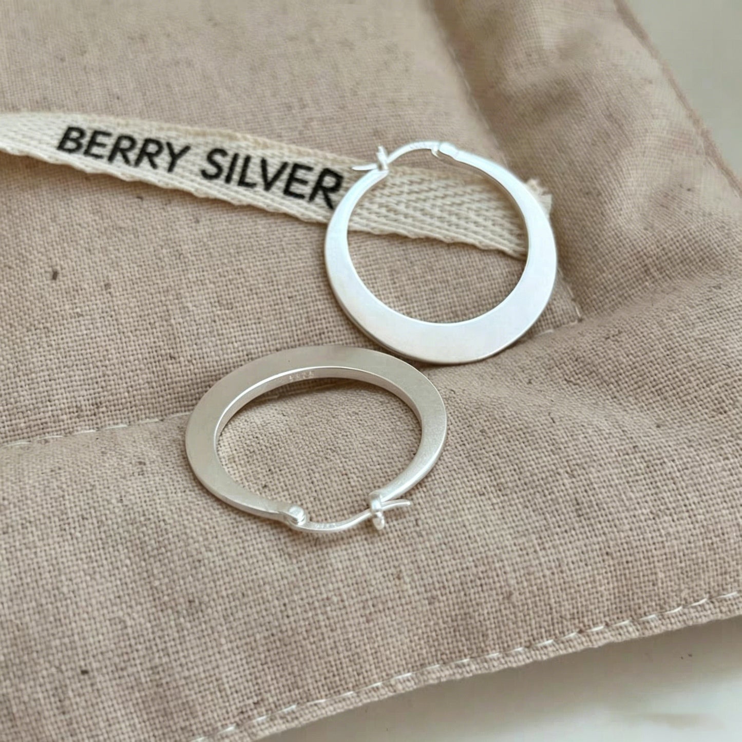 1 Pair 999 Sterling Silver Matte Large Hoop Earrings, Minimalist Style, Perfect For Daily Wear And Valentine's Gift