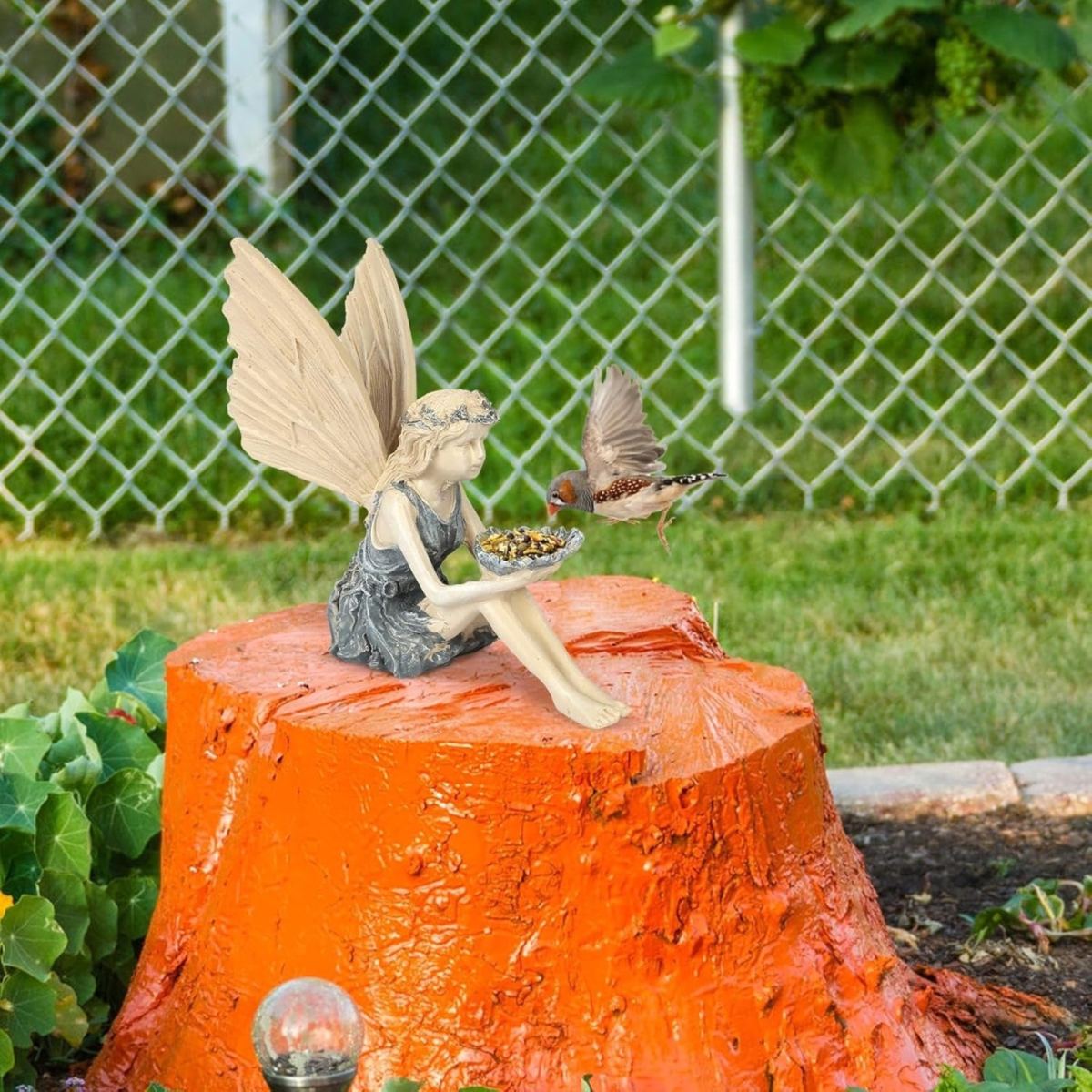 Fairy Garden Decoration Ornament: Seated Enchanted Fairy Garden Figurines, Elves, Resin Handcrafted Statue, Garden Fairies With Wings For Outdoor Yard And Garden Decoration (13 Cm X 18 Cm)