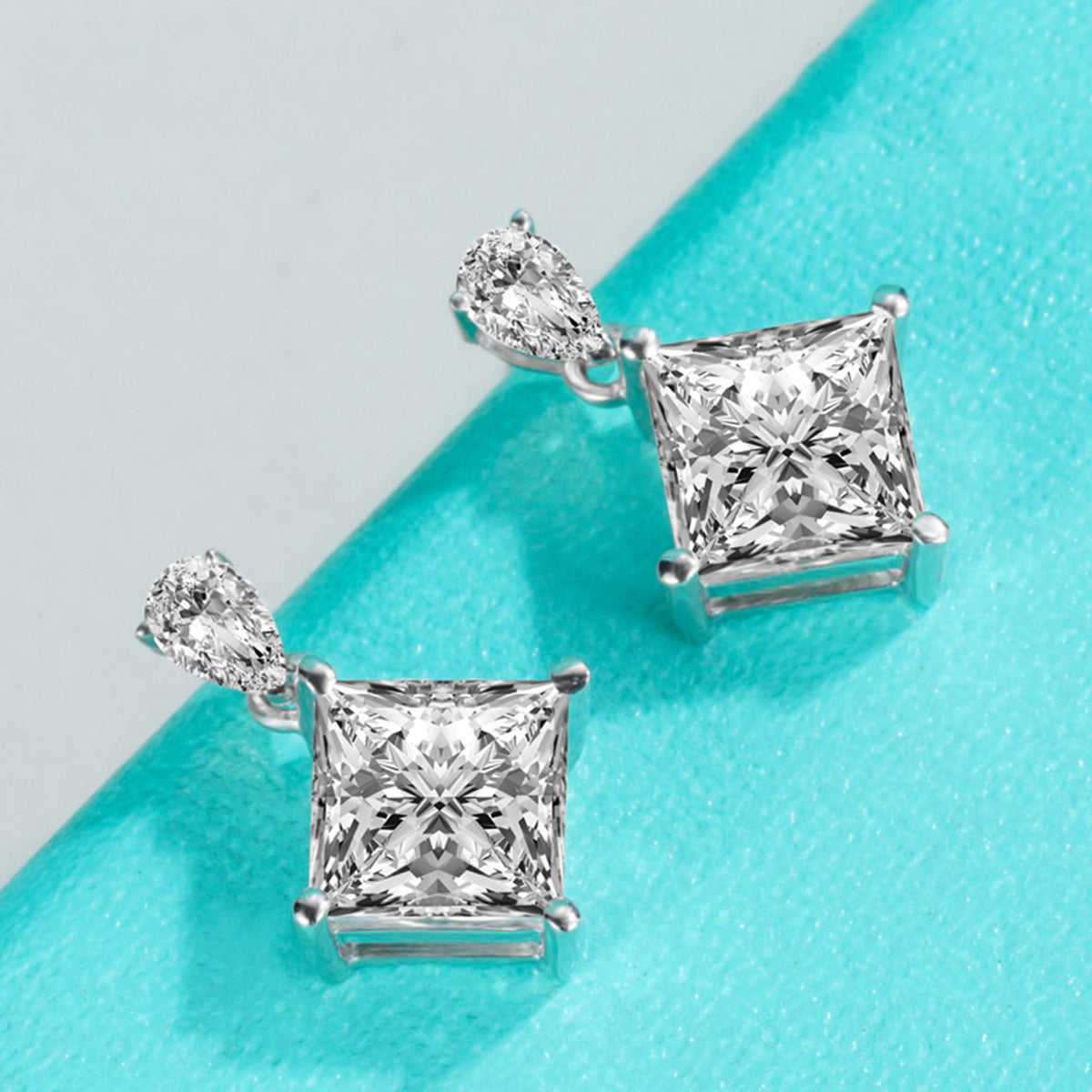 S925 Sterling Silver Princess Cut Drop Earrings, 1ct D-VVS1 Moissanite With Teardrop Top, Platinum Plated 1.7g Jewelry Gift Box