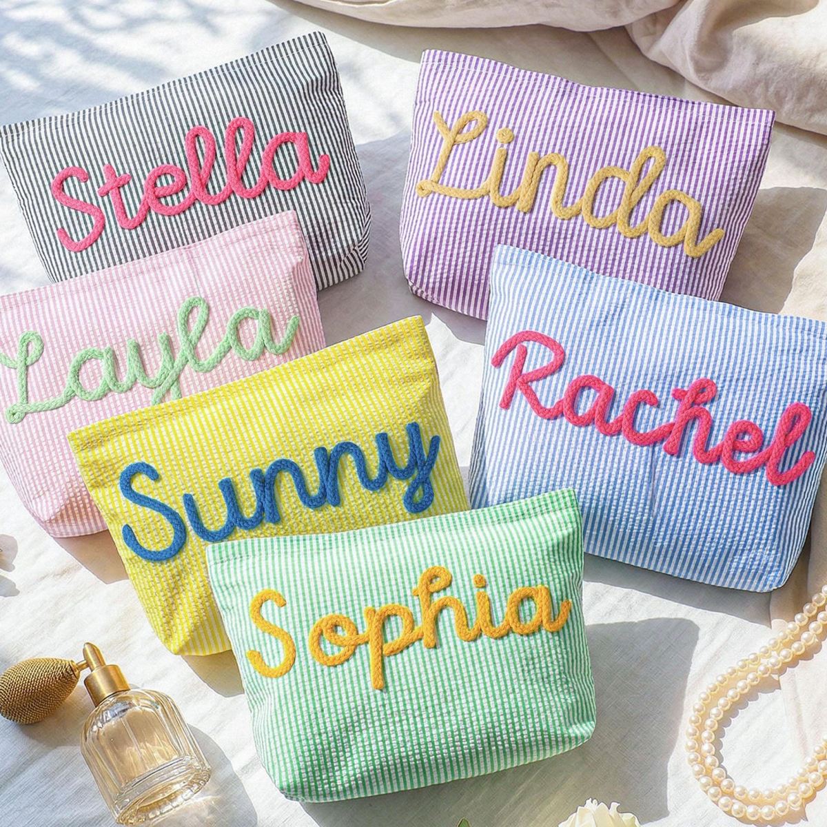 Customized Ladies Bubble Silk Makeup Bag