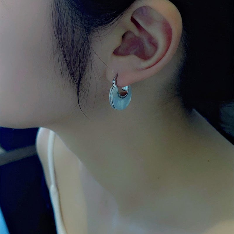 Natural Double-Sided White Mother Of Pearl Ear Cuffs Old Money Style New Premium Heavy Industry