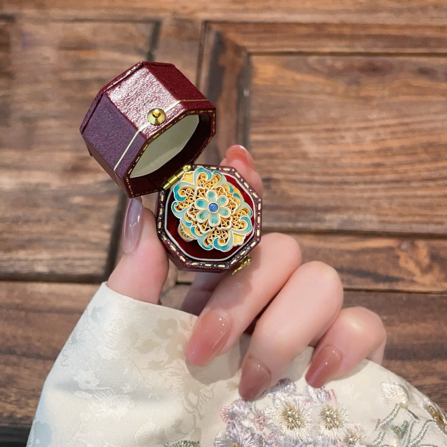 1pcs 999.9 Sterling Silver Gold-Plated Enamel Orchid Statement Ring, Luxury Retro Style, Ideal For Birthdays & Holiday Gifts