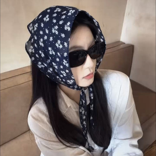 Korean-style Retro Floral Silk Scarf For Women