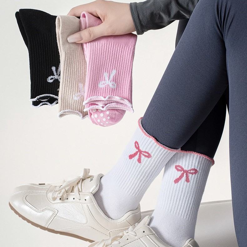 Sports Socks Yoga Mid Calf Socks Non Slip Silicone Ruffle Cotton Socks