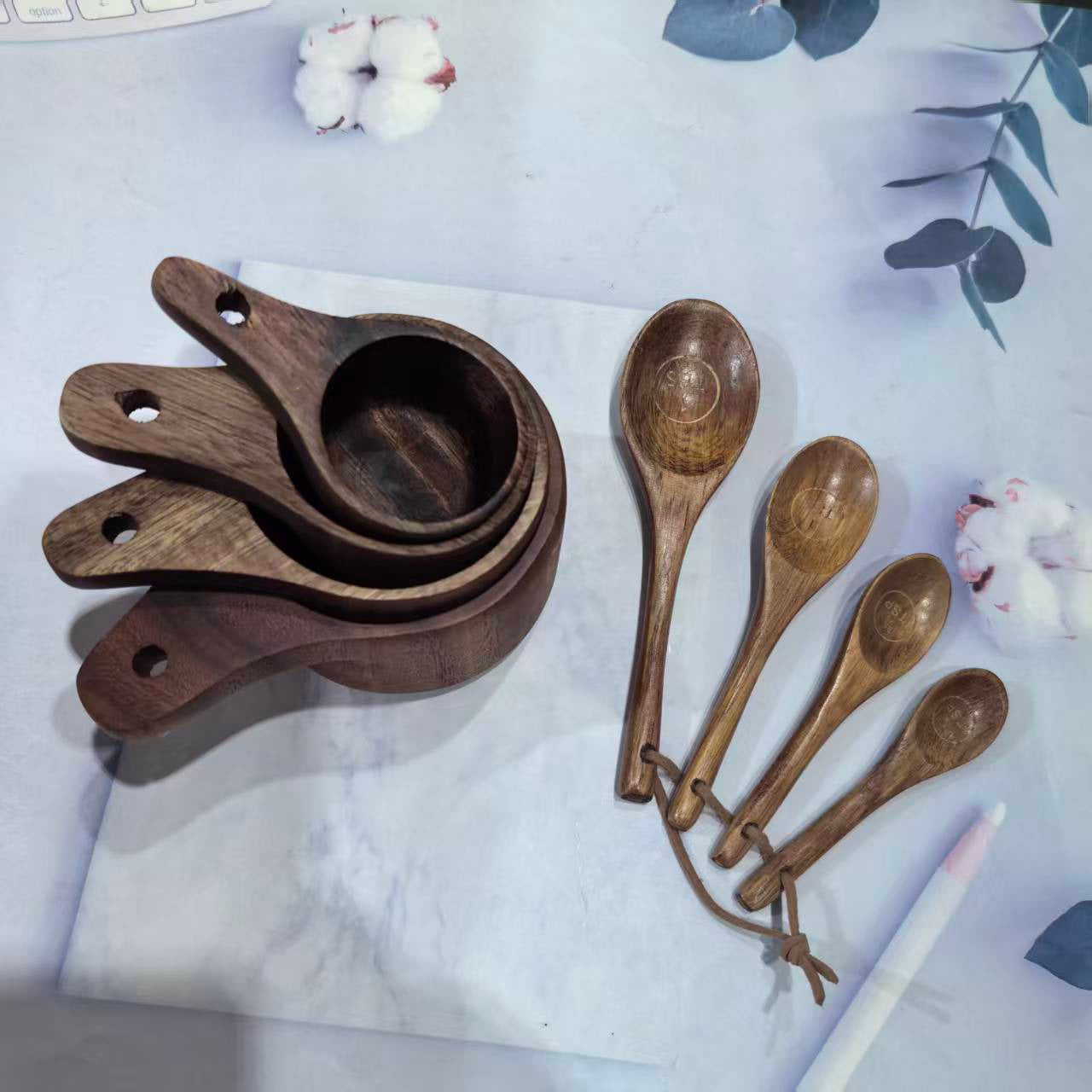 Walnut Wood Solid Wood Measuring Cup For Home Baking