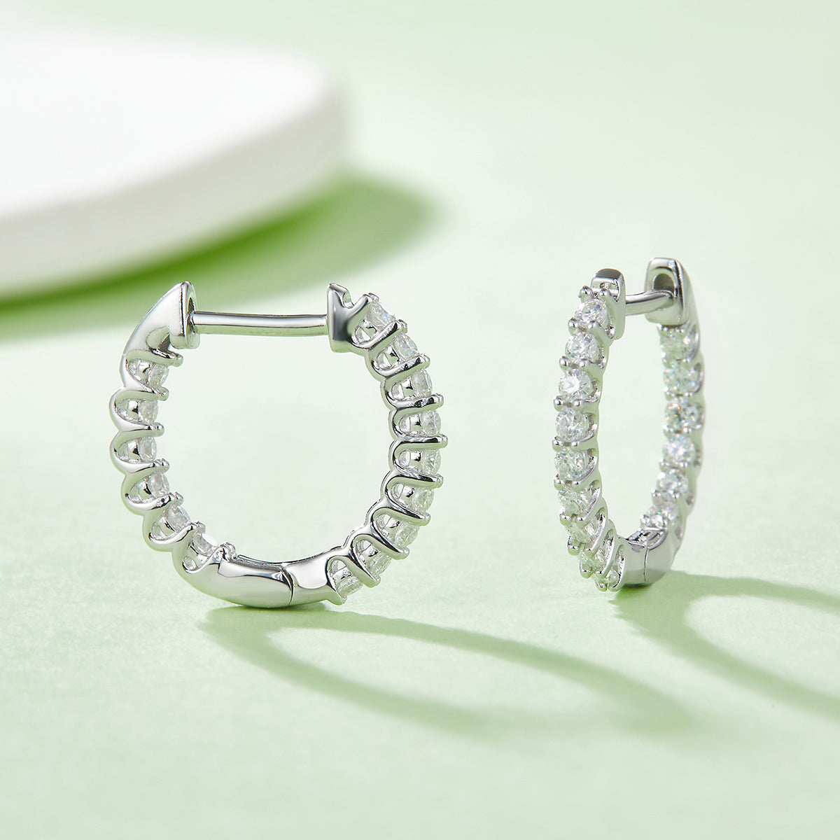 S925 Sterling Silver 30pcs Moissanite Huggie Hoop Earrings For Women 16.5mm Platinum Plated GRA Certified Hypoallergenic Gift Box