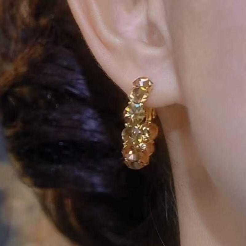 2026 Retro Coffee Zircon Hoop Earrings, Niche Elegant Ear Cuffs, Hot New Arrival