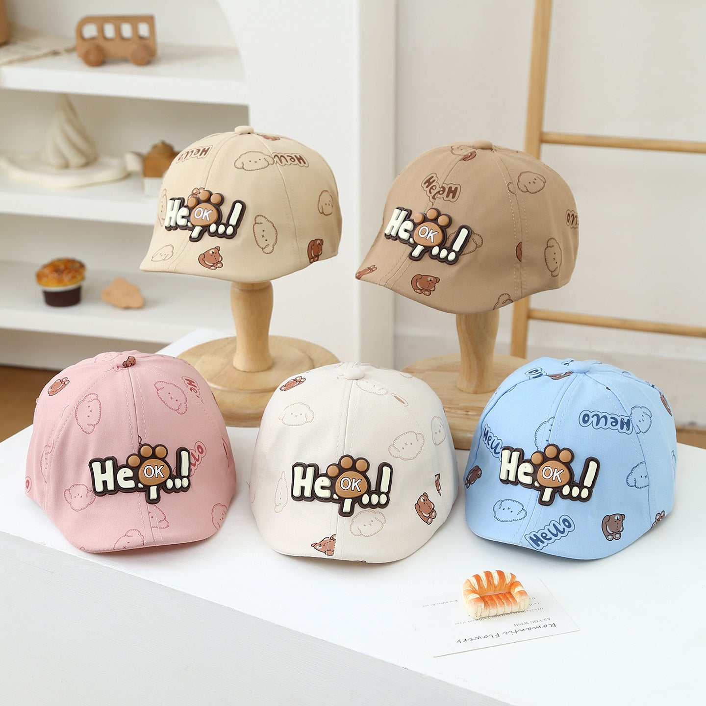 Children's Three-dimensional Letter Bear Paw Printed Cartoon Pattern Adjustable Casual Cute Beret For Outdoor Sports, Shopping.