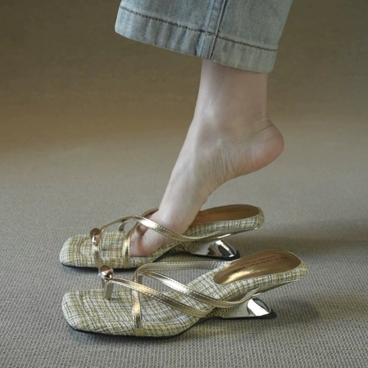 Wedge Heel French Style Square Toe Thong Sandals Slippers Women Outdoor Wear New Arrival Summer 2026