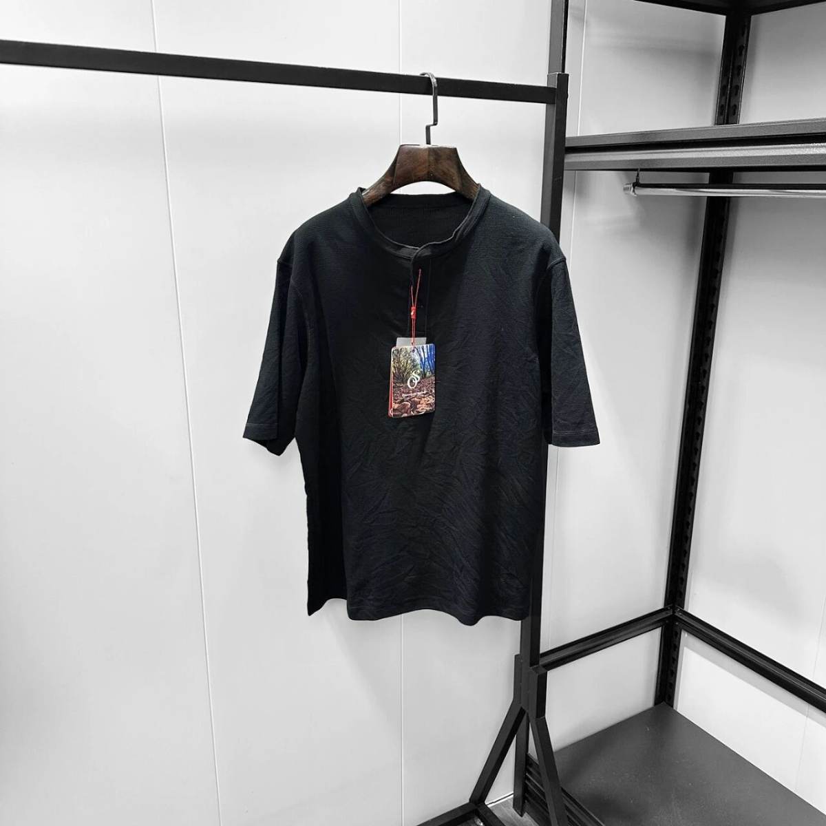 Mens Solid Color Waffle Knit Henley T Shirt 2 Buttons Placket Short Sleeve Breathable Casual Daily Workout Office Basic Tee Shirts
