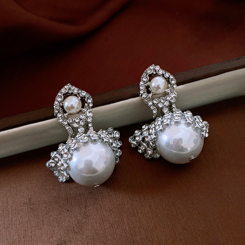 Birthday Gift Vintage Zircon Stud Earrings Female Retro CZ High Sense Jewelry