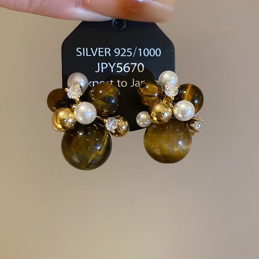 Vintage Zircon Geometric Round Pendant Earrings For Women, Fashion Maillard Trendy Personal Studs, Light Luxury High-End Niche Ear Jewelry