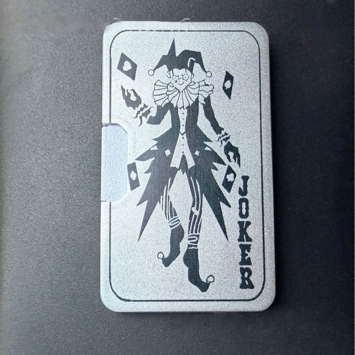 Mechanical Rotating Clown Tech With Five Spinning Disc Dice
