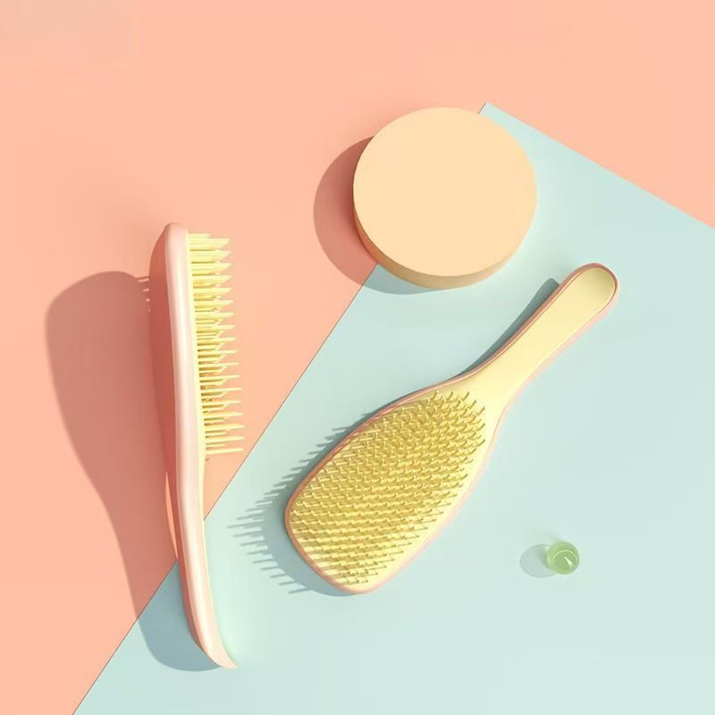 Portable Smooth-Hair Anti-Static  Tangle-Free Volumizing Comb