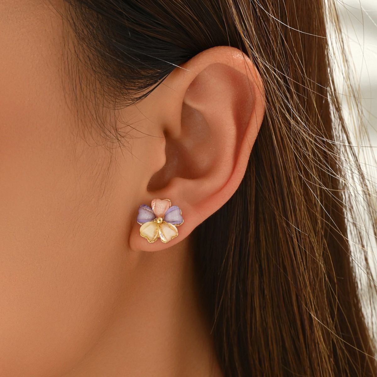 Hot Selling Cross-border Japanese Korean Style Women Earrings, Geometric Colorful Petal Inlaid Cubic Zirconia Stud Earrings, Niche Versatile High-end Ear Jewelry For Ladies