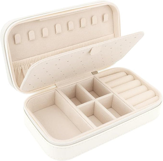 DesignSter Travel Jewelry Box, PU Leather Portable Jewelry Case, Small Jewelry Boxes for Gifts, Travel Jewelry Organizer f...