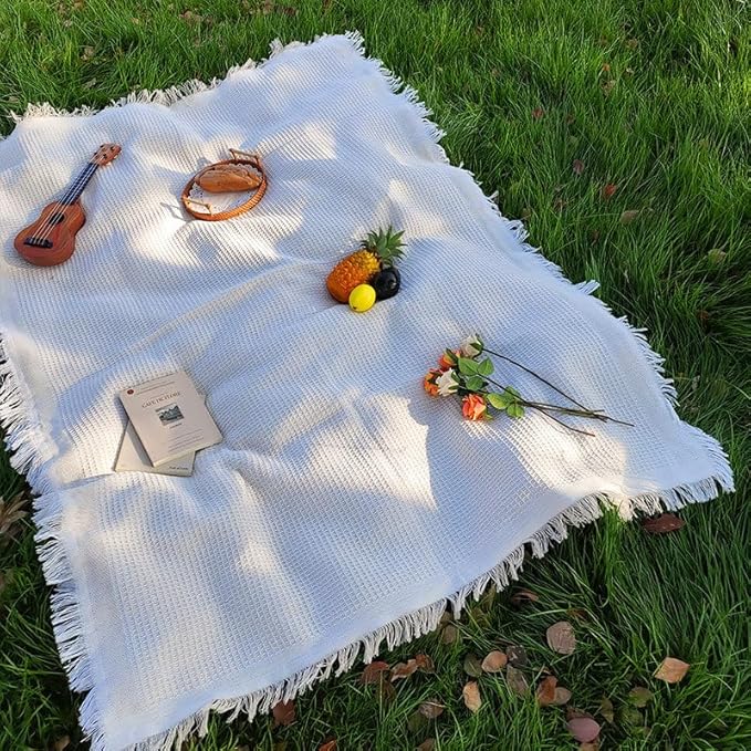 Zyntrytong 70"x 70" Picnic Blanket Extra Large,Layer Outdoor Blanket for 5 to 7 Adults,Camping Grass Lawn Park Accessories...