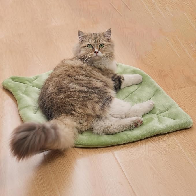 Nimorio Self Warming Cat Leaf Mat,Comfortable Soft Fabric Breathable Cozy Cat Warm Bed Mat with Foil Insulation,Cat Bed Ma...