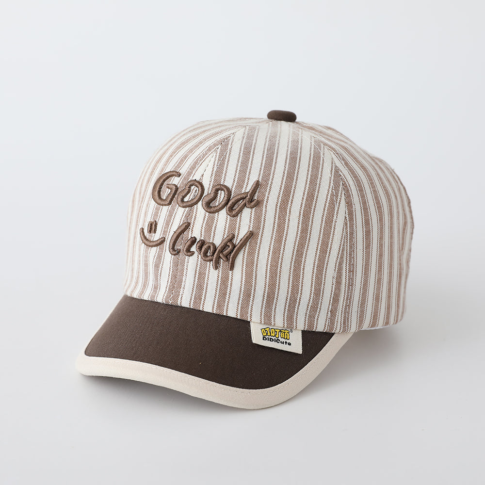 New Children's Striped Multi-color Three-dimensional Smiling Face Letter Embroidered Baseball Cap With Adjustable Design, Suitable For Outdoor Activities And Playtime.