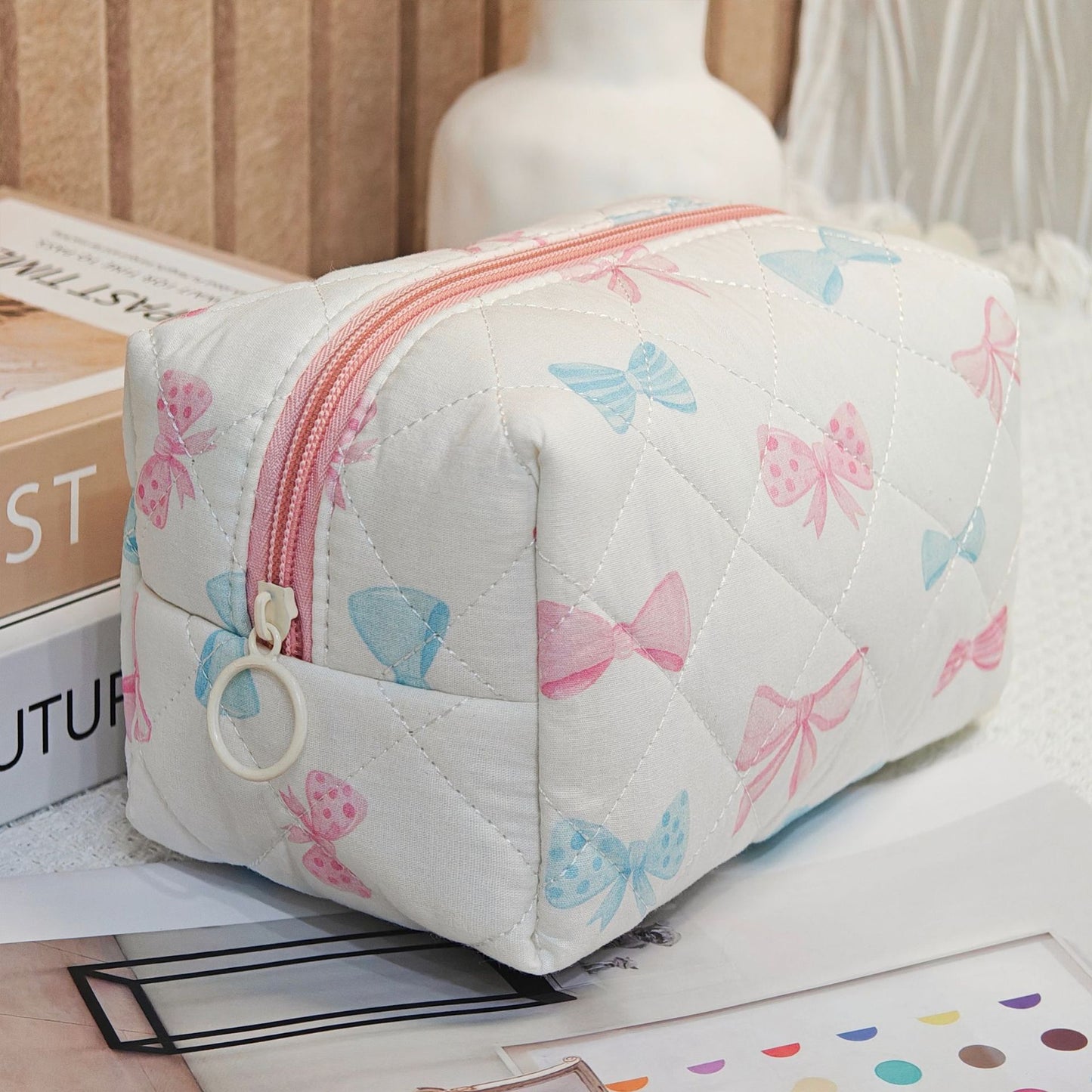 Printed Quilted Makeup Large Capacity Portable Toiletry Bag For Travel