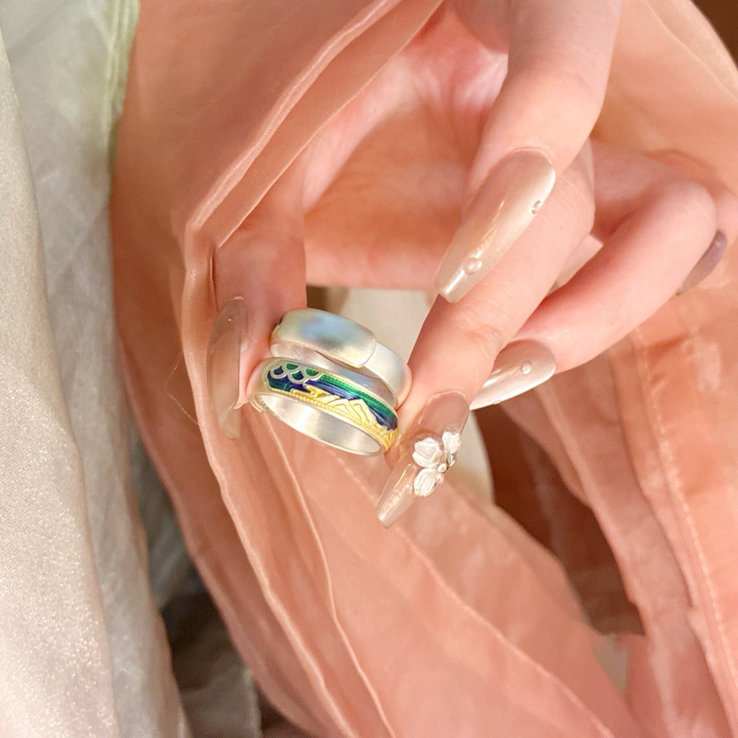 1pcs 999.9 Sterling Silver Gold-Plated Landscape Statement Ring, Luxury Retro Style, Ideal For Birthdays & Holiday Gifts
