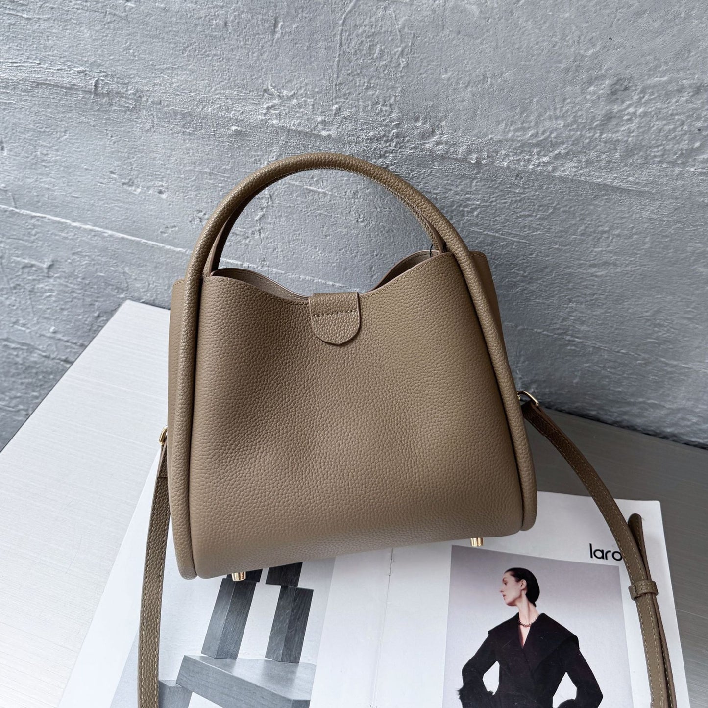 New Genuine Leather Women's Bag, Basket-style Bag, High-end Feel, Large-capacity Tote, Shoulder And Crossbody Bag