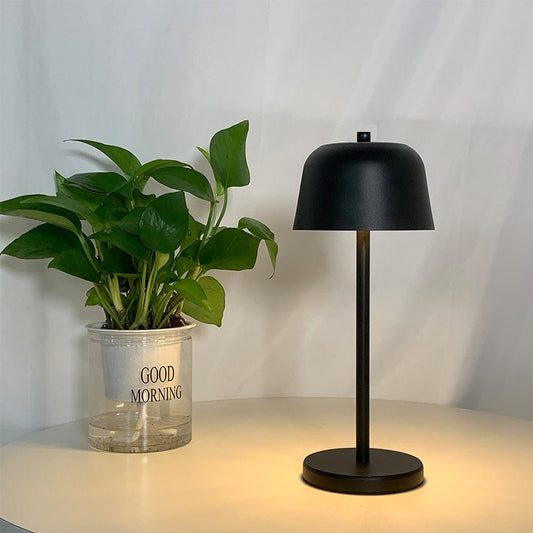 American Retro Nordic Warm-Light Charging Decor