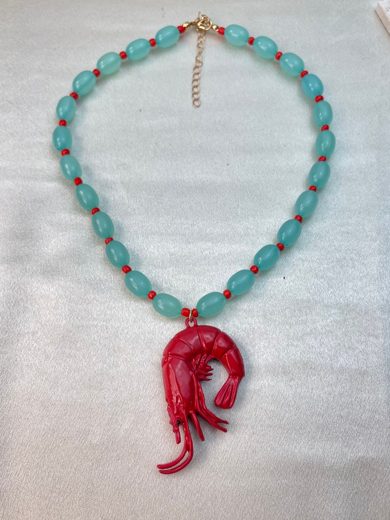 Womens Summer Resort-style Light-luxury Fashion Necklace With A Creative Twist