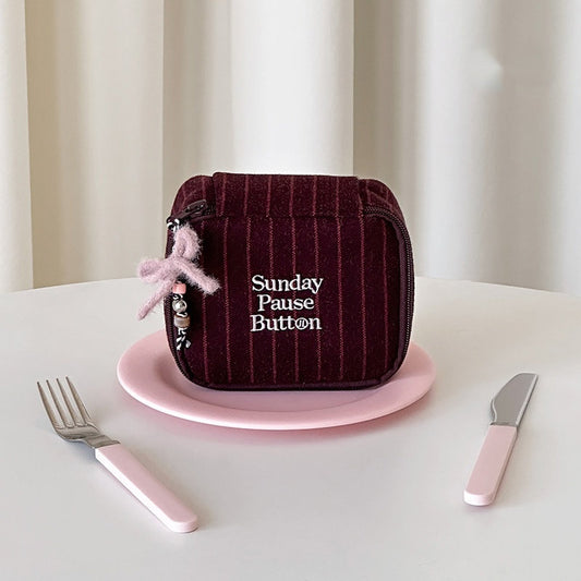 Ladies' Portable Toiletry And Makeup Bag