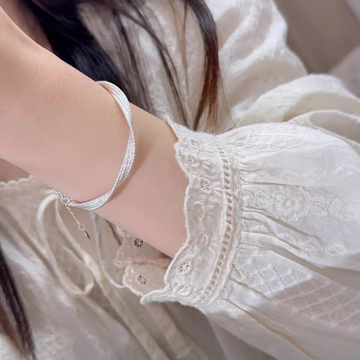 1pc 999.9 Sterling Silver Twisted Mesh Bangle, Luxurious Minimalist Style, Perfect For Daily Wear & Valentine's Gifts