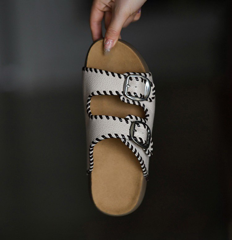 Thick Soled Retro Embroidered One-piece Slippers For Women's Outdoor Wear, Summer Fashion New Beach Sandals, Bocken Shoes