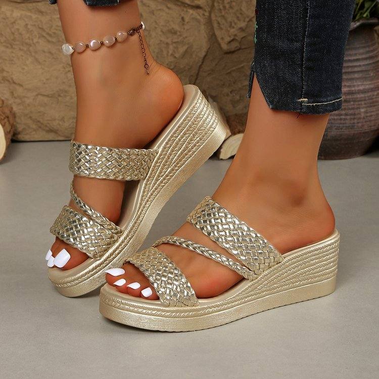 Womens Thick-Soled Wedge Sandals Beach Slippers Outdoor Styling Option