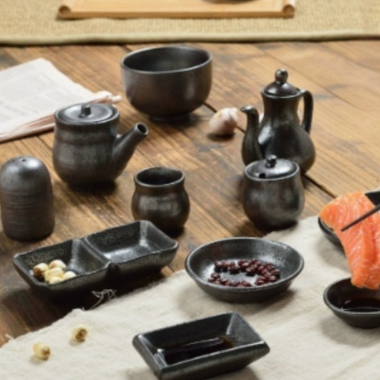 Japanese-style Bowls And Plates Traditional Black Earthenware Bowls For Home Use