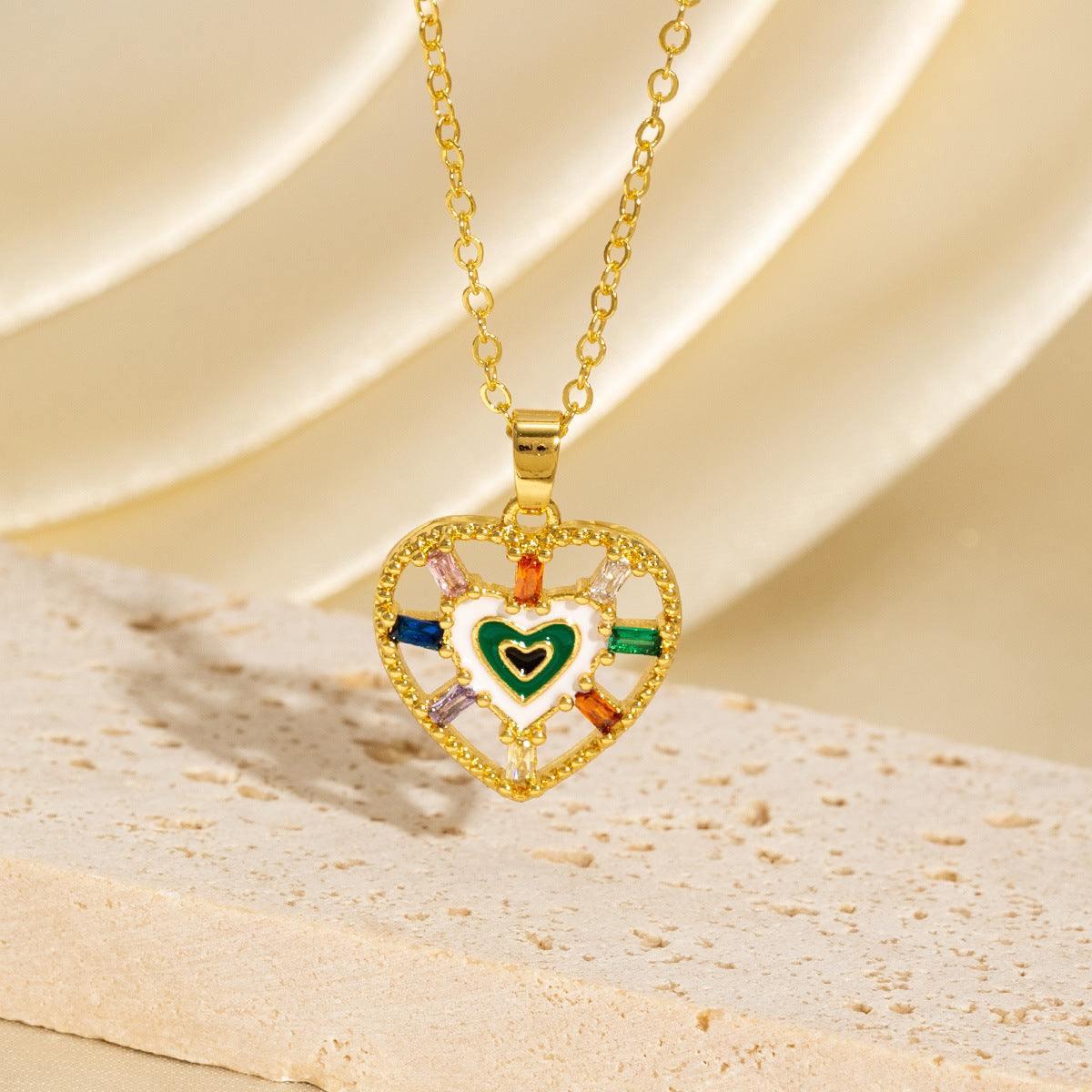 Niche-designed Heart Necklace With Accessories