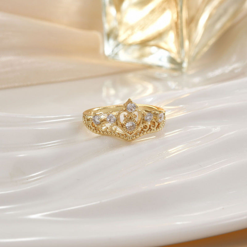 Sunshine Love Crown Light-Luxury Fashion Ring
