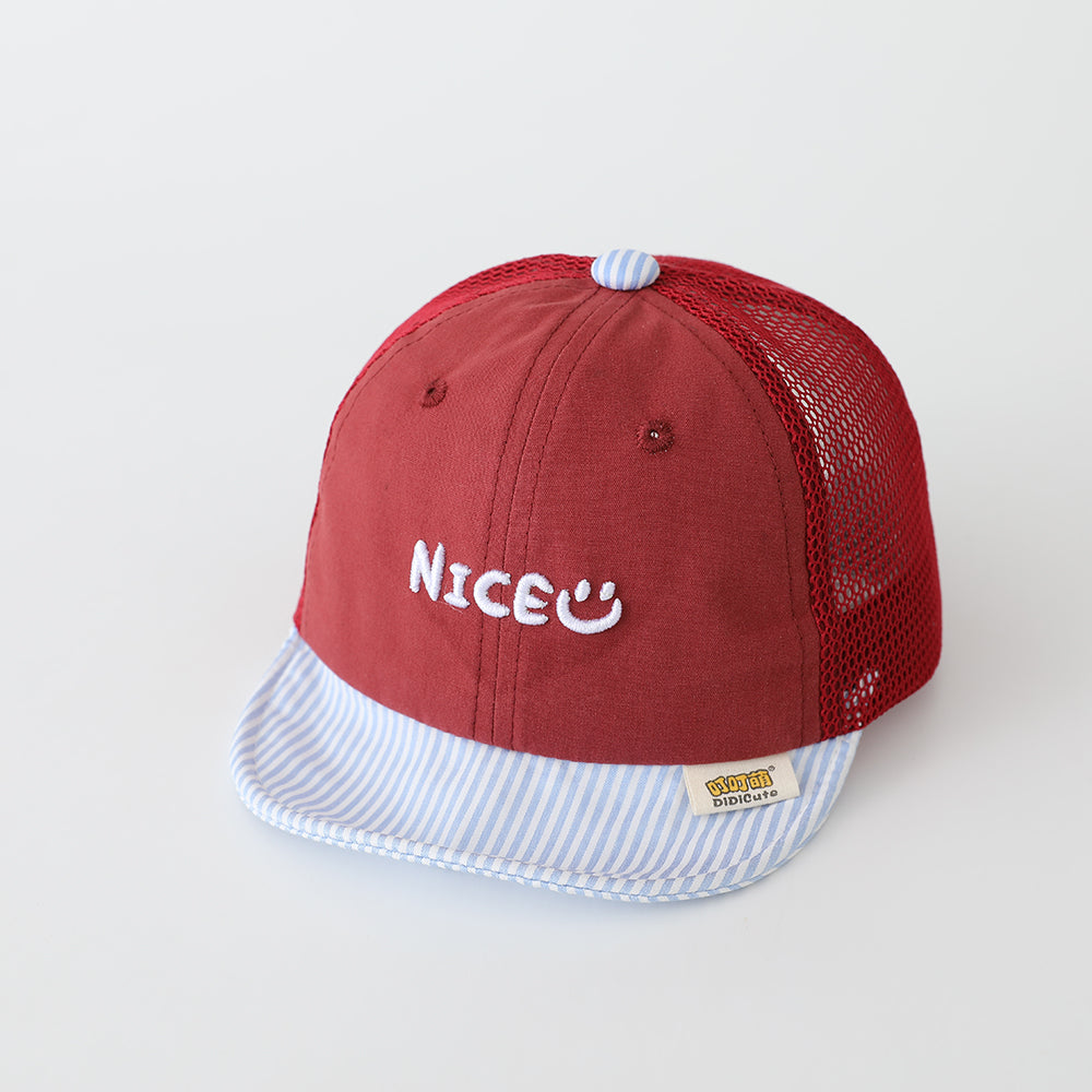 The New Children's Embroidered Letter Smiling Face Striped Soft Brim Net Fabric Breathable Baseball Cap Is Suitable For Babies' Daily Activities.