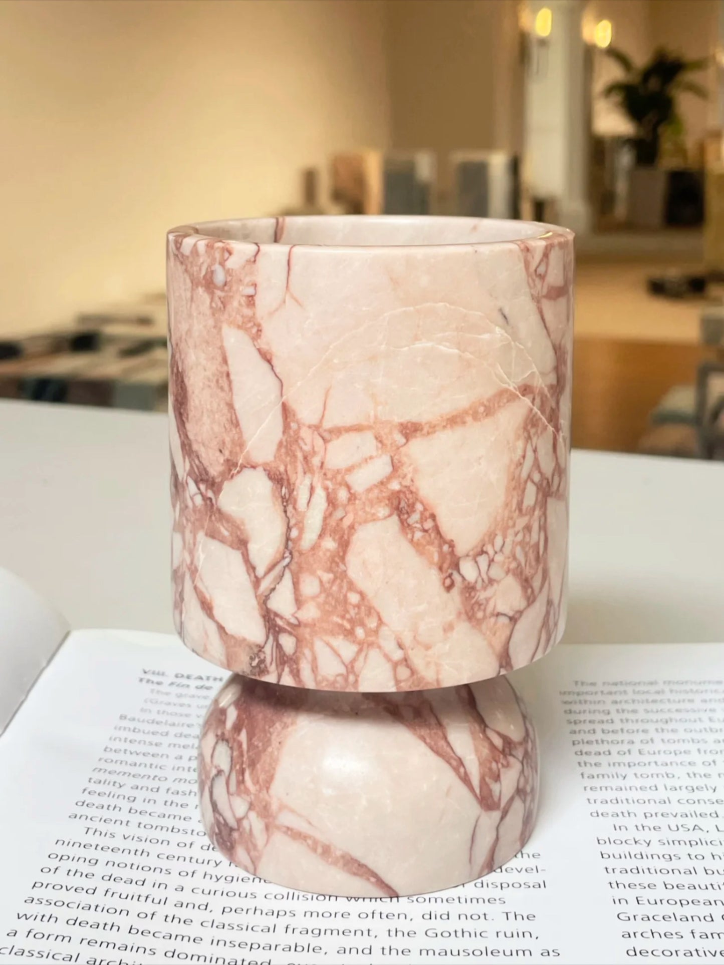 Minimalist Wabi-Sabi Seasonal Noodle-Shape Tabletop Candle Holder