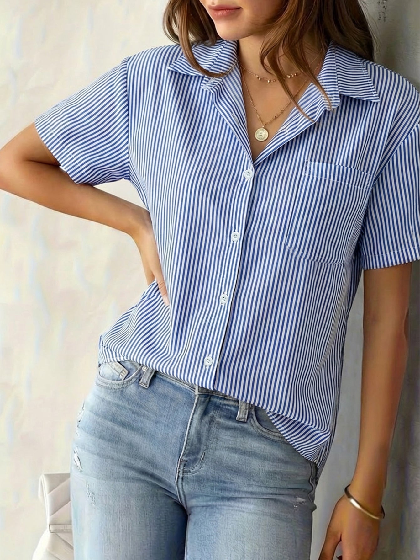 Women's Striped Print Turn Down Collar Short Sleeve Button Front Pocket Decor Casual Blouse